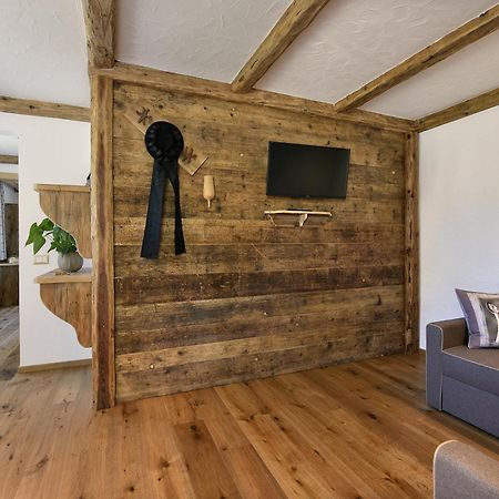 Agriturismo Soleseid サン・ヴィジリオ・ディ・マレッベ エクステリア 写真