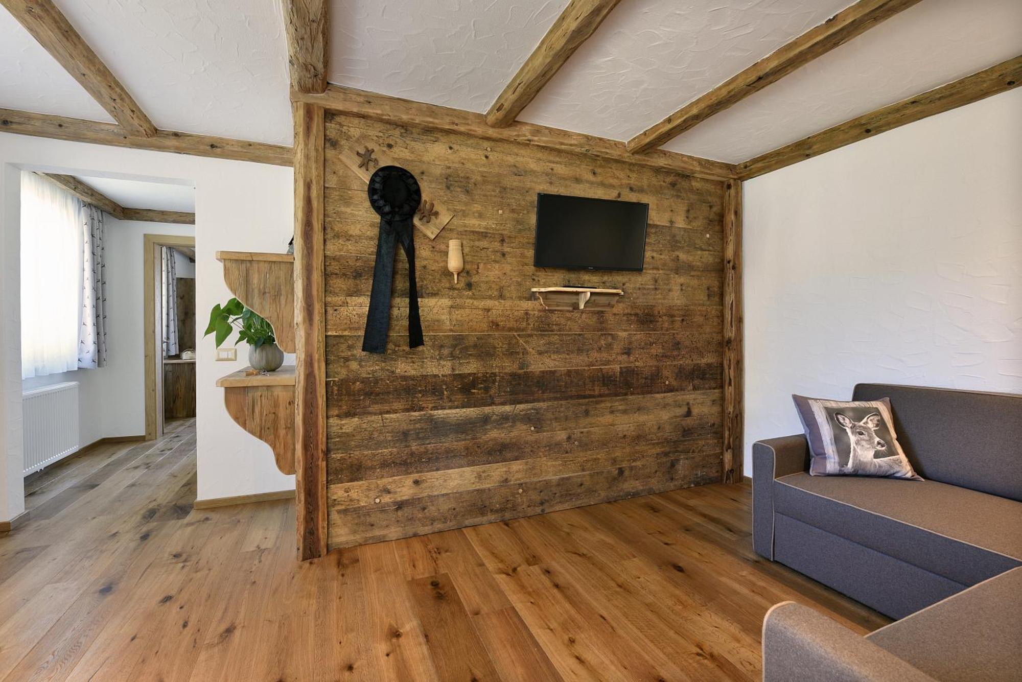 Agriturismo Soleseid サン・ヴィジリオ・ディ・マレッベ エクステリア 写真