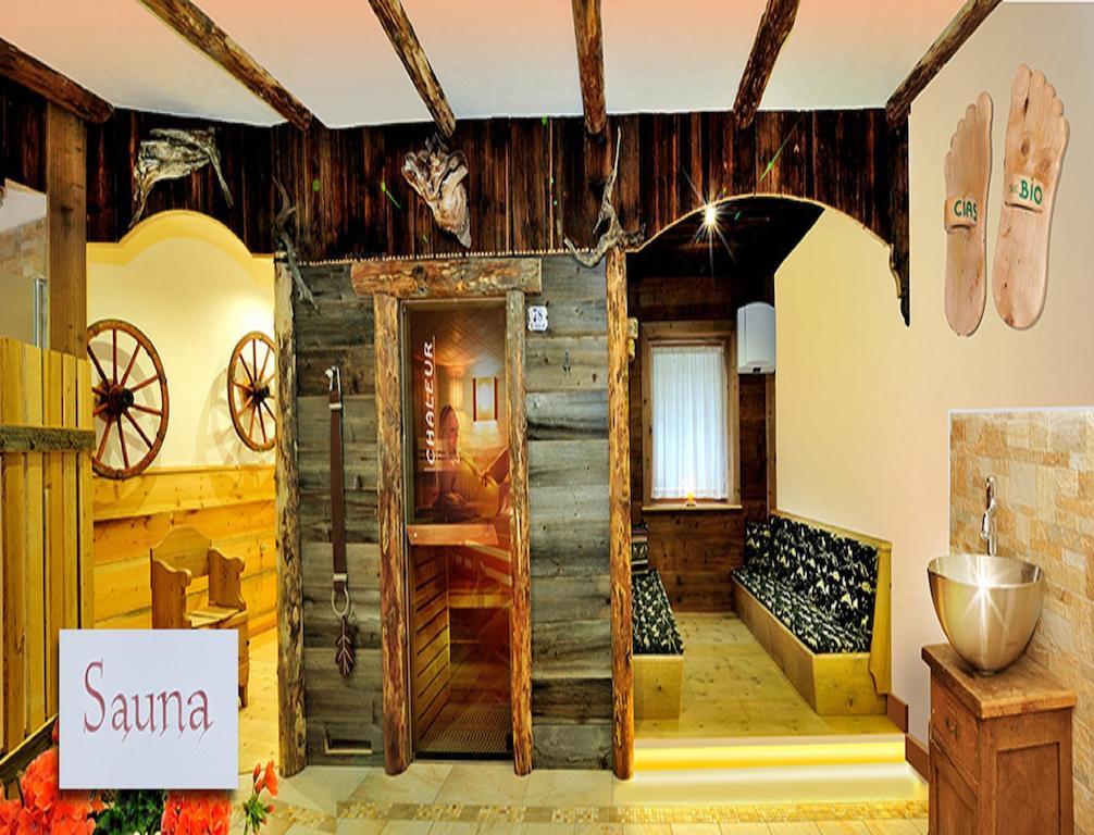 Agriturismo Soleseid サン・ヴィジリオ・ディ・マレッベ エクステリア 写真