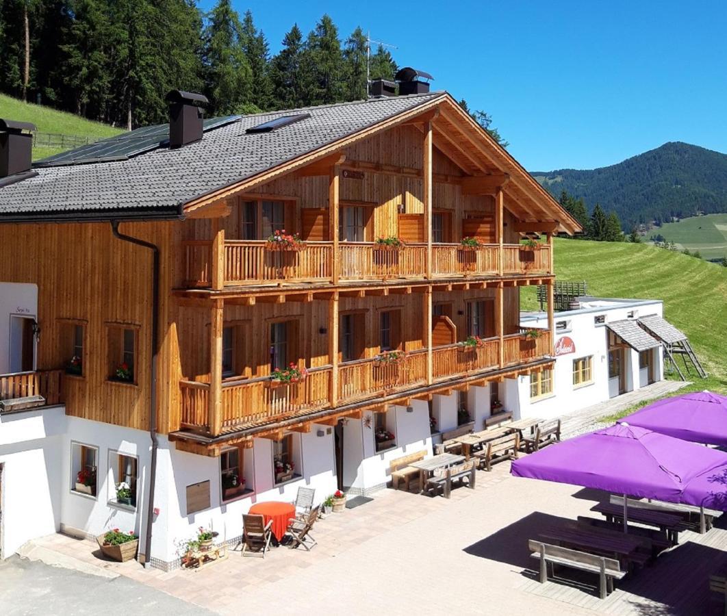 Agriturismo Soleseid サン・ヴィジリオ・ディ・マレッベ エクステリア 写真